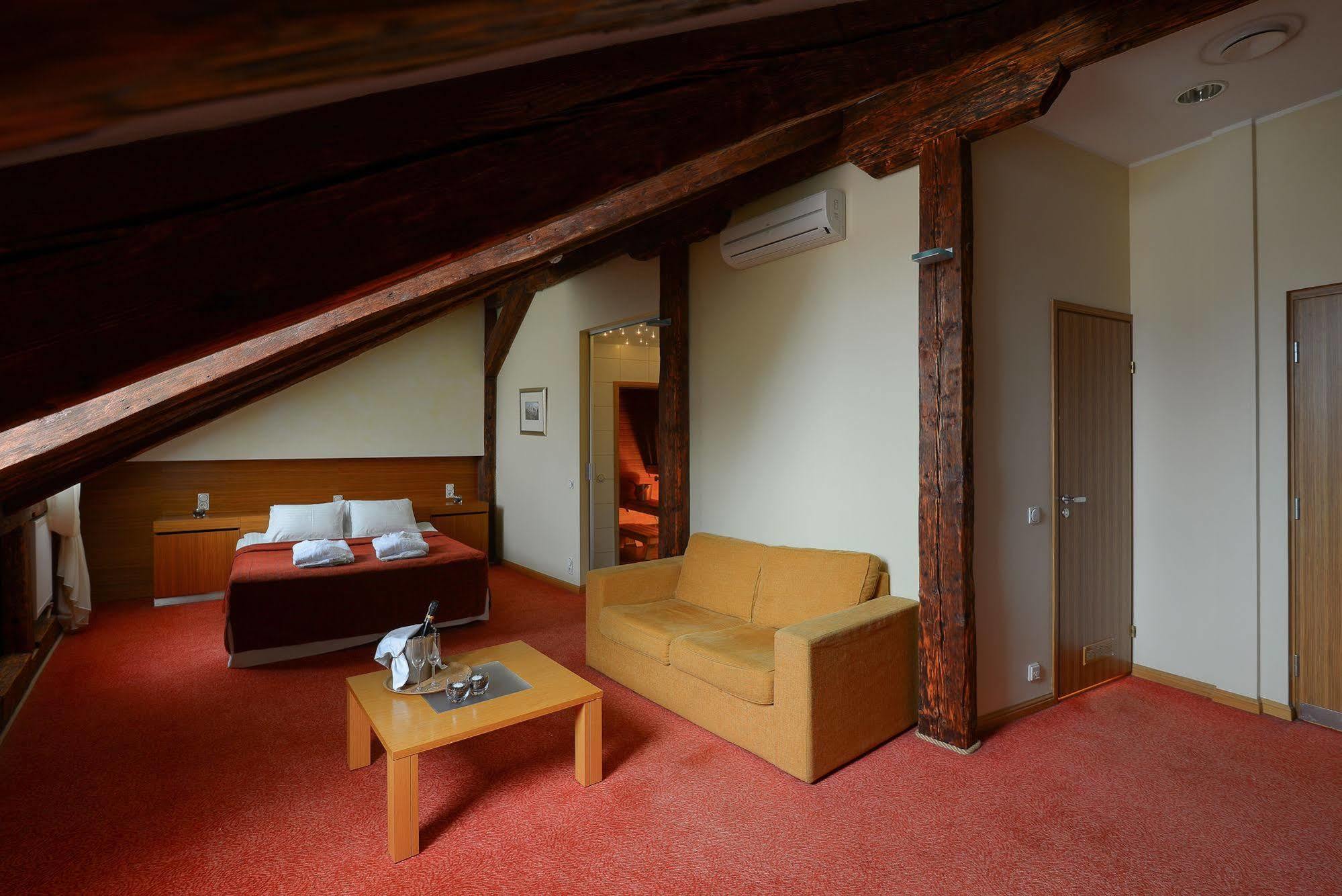 Bern Boutique By Rikas Hotels Tallinn Exterior photo