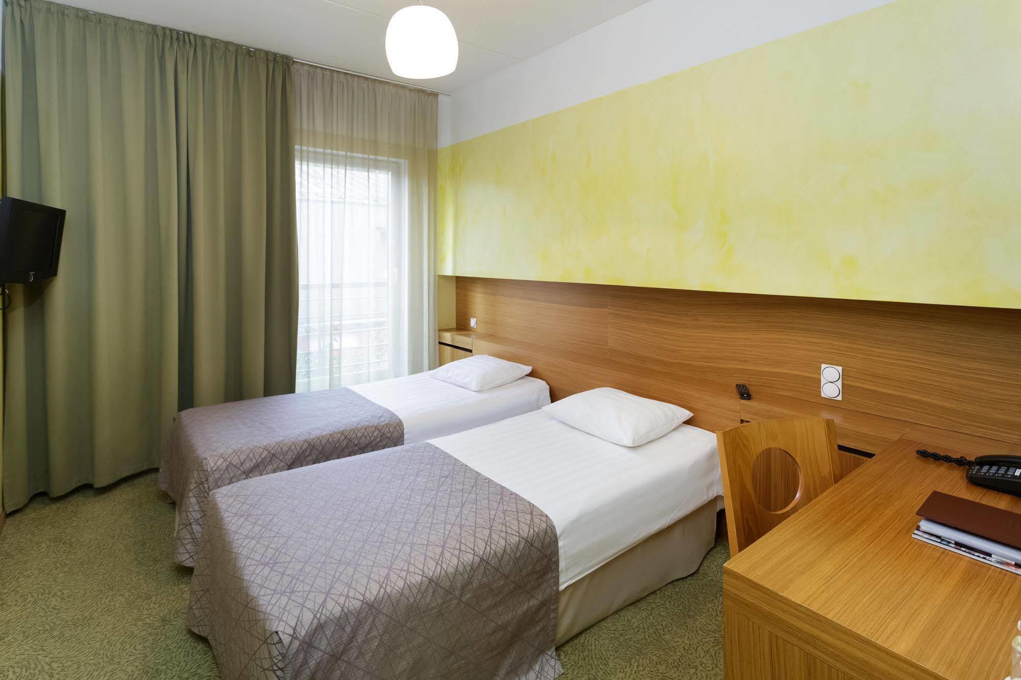Bern Boutique By Rikas Hotels Tallinn Exterior photo